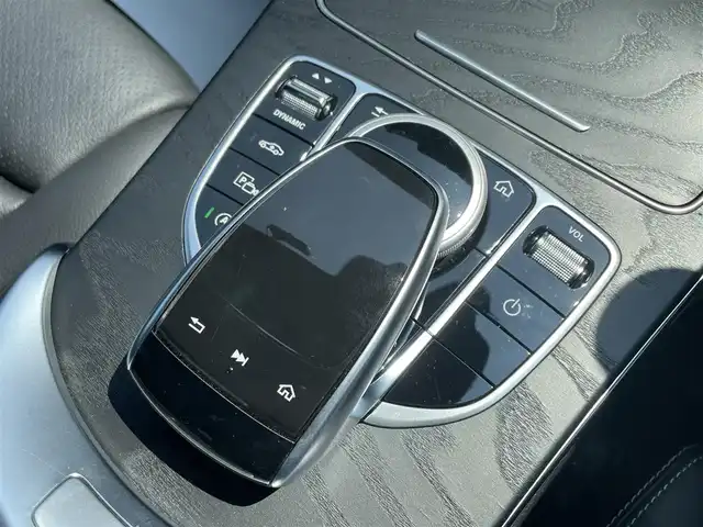 メルセデス・ベンツ Ｃ２２０ｄ アバンギャルド　AMGライン 滋賀県 2019(令1)年 4.3万km イリジウムシルバー レーダーセーフティパッケージ/黒革シート/前席シートヒーター/前席パワーシート/純正ナビ/・フルセグTV/BT/USB/バックカメラ/ACC/アクティブブレーキアシスト/LKA/BSM/衝突軽減ブレーキ/ドラレコ前後