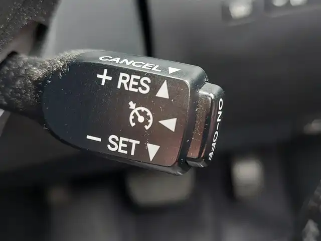レクサス ＲＸ 350 バージョンL 東京都 2013(平25)年 10.7万km ホワイトパールクリスタルシャイン 純正ＨＤＤナビ/クルーズコントロール/サイドカメラ/ビルトインＥＴＣ/パワーバックドア/D/N席パワーシート/D/N席シートヒーター/D/N席エアーシート/D/N席メモリシート/ハンドルヒーター