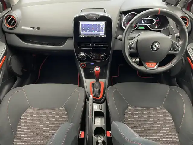 ルノー ルーテシア ルノー スポール シャシーカップ 福岡県 2014(平26)年 6.4万km 赤 社外ナビ/（BT/CD/DVD/フルセグ）/バックカメラ/ETC/パドルシフト/HIDヘッドライト/オートライト/プッシュスタート/スマートキー