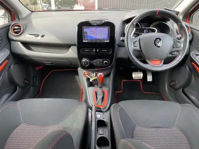 ルノー ルーテシア ルノー スポール シャシーカップ 福岡県 2014(平26)年 6.4万km 赤 社外ナビ/（BT/CD/DVD/フルセグ）/バックカメラ/ETC/パドルシフト/HIDヘッドライト/オートライト/プッシュスタート/スマートキー