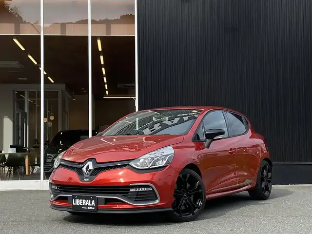 ルノー ルーテシア ルノー スポール シャシーカップ 福岡県 2014(平26)年 6.4万km 赤 社外ナビ/（BT/CD/DVD/フルセグ）/バックカメラ/ETC/パドルシフト/HIDヘッドライト/オートライト/プッシュスタート/スマートキー