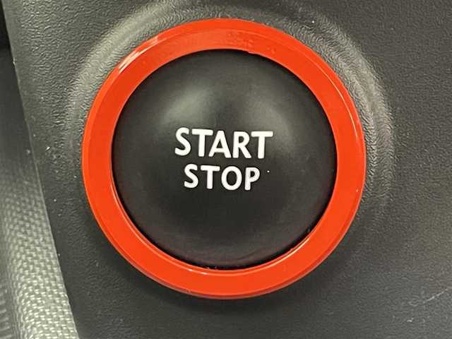 ルノー ルーテシア ルノー スポール シャシーカップ 福岡県 2014(平26)年 6.4万km 赤 社外ナビ/（BT/CD/DVD/フルセグ）/バックカメラ/ETC/パドルシフト/HIDヘッドライト/オートライト/プッシュスタート/スマートキー