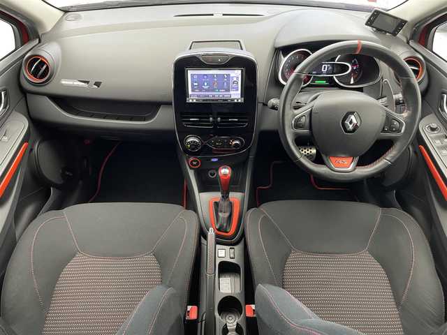 ルノー ルーテシア ルノー スポール シャシーカップ 福岡県 2014(平26)年 6.4万km 赤 社外ナビ/（BT/CD/DVD/フルセグ）/バックカメラ/ETC/パドルシフト/HIDヘッドライト/オートライト/プッシュスタート/スマートキー