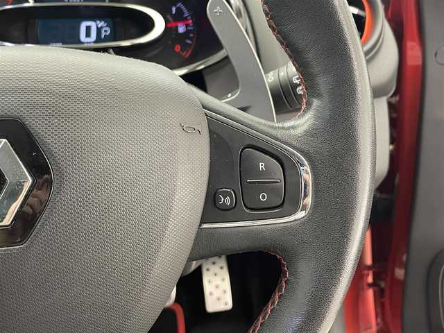 ルノー ルーテシア ルノー スポール シャシーカップ 福岡県 2014(平26)年 6.4万km 赤 社外ナビ/（BT/CD/DVD/フルセグ）/バックカメラ/ETC/パドルシフト/HIDヘッドライト/オートライト/プッシュスタート/スマートキー