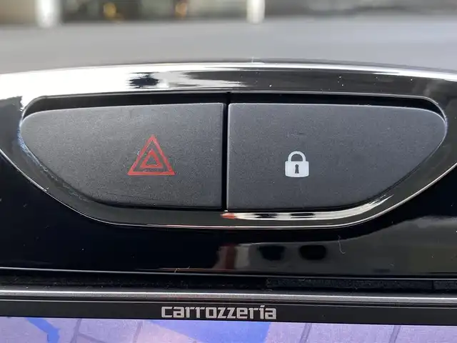 ルノー ルーテシア ルノー スポール シャシーカップ 福岡県 2014(平26)年 6.4万km 赤 社外ナビ/（BT/CD/DVD/フルセグ）/バックカメラ/ETC/パドルシフト/HIDヘッドライト/オートライト/プッシュスタート/スマートキー