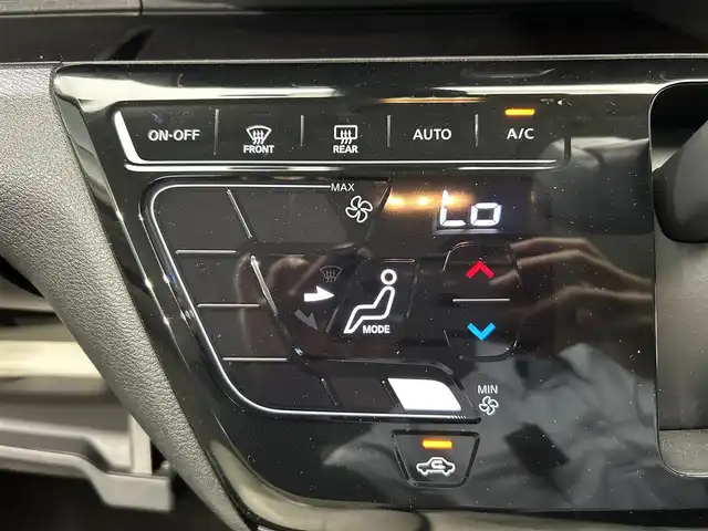 日産 デイズ X 鹿児島県 2021(令3)年 6.1万km ブラック 禁煙車　/ナビ　/エマージェンシーブレーキ　/バックカメラ　/横滑り防止　/先行者発進機能/標識認識機能/レーンキープアシスト　/前後コーナーセンサー　/前方ドライブレコーダー　/純正フロアマット　/オートライト　/オートマチックハイビーム　/ＥＴＣ/純正アルミホイール