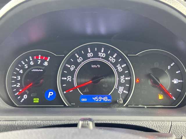 トヨタ ヴォクシー ZS 愛知県 2017(平29)年 4.6万km ブラック 禁煙車/純正9インチナビ/（CD/DVD/Bluetooth/フルセグTV）/バックカメラ/フリップダウンモニター/トヨタセーフティセンス/・プリクラッシュセーフティ/・オートマチックハイビーム/・レーンキープアシスト/クルーズコントロール/ETC/両側パワースライドドア/アイドリングストップ/純正16インチアルミホイール/スマートキー/スペアキー1本/プッシュスタート/LEDヘッドライト/フロントフォグランプ/純正フロアマット/電動格納ミラー/横滑り防止装置