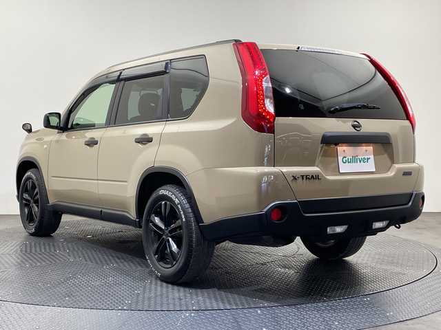 日産 エクストレイル 20GT S 愛媛県 2013(平25)年 12.9万km ベージュ MATブラックペイント（グリル　ミラー　アルミホイール等）/外装ベージュオールペイント//ディーゼルターボ/4WD/純正7型SDナビ(MC312D-A)/Bluetooth　フルセグＴＶ　DVD/バックカメラ/アドバンスドヒルディセントコントロール（速度設定機能付）/オートライトシステム/カブロンシート