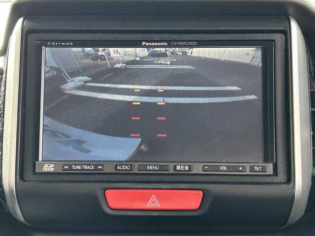 ホンダ Ｎ ＢＯＸ カスタム G ターボパッケージ 愛知県 2013(平25)年 8万km ポリッシュドメタルメタリック 【(株)IDOMが運営する【じしゃロン名古屋鳴海店】の自社ローン対象車両になります。こちらは現金ご利用時の価格です。自社ローンご希望の方は別途その旨お申付け下さい。】/ワンオーナー/社外ナビ/（ＦＭ／ＡＭ／ＣＤ／ＤＶＤ／フルセグＴＶ）/バックカメラ/禁煙車/両側パワースライドドア/クルーズコントロール/パドルシフト/盗難防止装置/ベンチシート/純正フロアマット/AUTOライト/フォグランプ/横滑り防止装置/プッシュスタート/12V180W/ドアバイザー