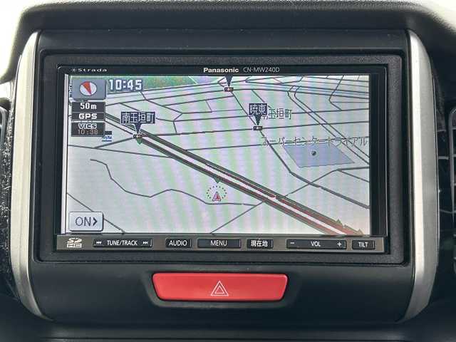 ホンダ Ｎ ＢＯＸ カスタム G ターボパッケージ 愛知県 2013(平25)年 8万km ポリッシュドメタルメタリック 【(株)IDOMが運営する【じしゃロン名古屋鳴海店】の自社ローン対象車両になります。こちらは現金ご利用時の価格です。自社ローンご希望の方は別途その旨お申付け下さい。】/ワンオーナー/社外ナビ/（ＦＭ／ＡＭ／ＣＤ／ＤＶＤ／フルセグＴＶ）/バックカメラ/禁煙車/両側パワースライドドア/クルーズコントロール/パドルシフト/盗難防止装置/ベンチシート/純正フロアマット/AUTOライト/フォグランプ/横滑り防止装置/プッシュスタート/12V180W/ドアバイザー