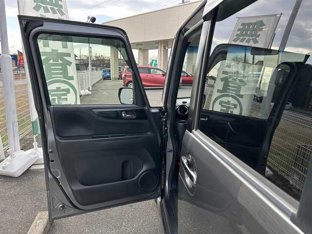 ホンダ Ｎ ＢＯＸ カスタム G ターボパッケージ 愛知県 2013(平25)年 8万km ポリッシュドメタルメタリック 【(株)IDOMが運営する【じしゃロン名古屋鳴海店】の自社ローン対象車両になります。こちらは現金ご利用時の価格です。自社ローンご希望の方は別途その旨お申付け下さい。】/ワンオーナー/社外ナビ/（ＦＭ／ＡＭ／ＣＤ／ＤＶＤ／フルセグＴＶ）/バックカメラ/禁煙車/両側パワースライドドア/クルーズコントロール/パドルシフト/盗難防止装置/ベンチシート/純正フロアマット/AUTOライト/フォグランプ/横滑り防止装置/プッシュスタート/12V180W/ドアバイザー