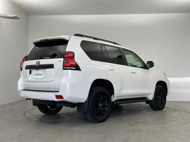 トヨタ ランドクルーザー プラド TX Lパッケージ マットブラED 埼玉県 2022(令4)年 2.2万km ホワイトパールクリスタルシャイン サンルーフ　純正ディスプレイオーディオ　バックカメラ　ベージュレザー　ビルトインＥＴＣ　前後ドライブレコーダー　セーフティセンス　レーダークルーズ　ＨＤＭＩ　シートヒーター　ベンチレーション　ＬＥＤ