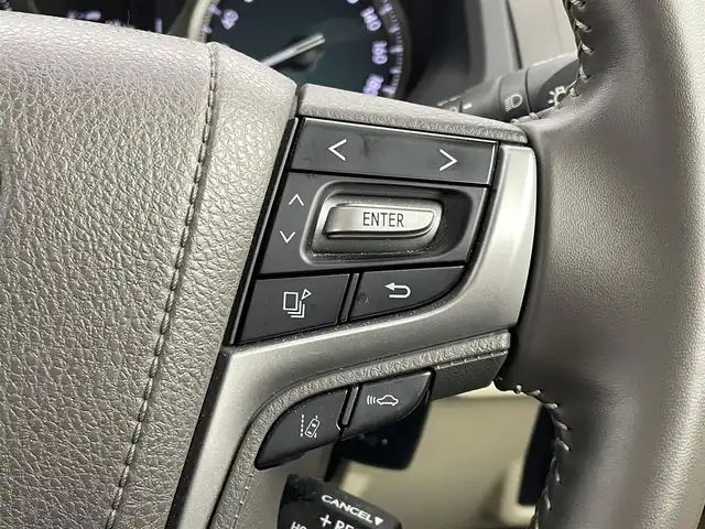 トヨタ ランドクルーザー プラド TX Lパッケージ マットブラED 埼玉県 2022(令4)年 2.2万km ホワイトパールクリスタルシャイン サンルーフ　純正ディスプレイオーディオ　バックカメラ　ベージュレザー　ビルトインＥＴＣ　前後ドライブレコーダー　セーフティセンス　レーダークルーズ　ＨＤＭＩ　シートヒーター　ベンチレーション　ＬＥＤ