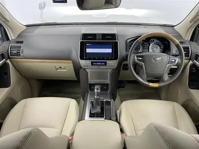 トヨタ ランドクルーザー プラド TX Lパッケージ マットブラED 埼玉県 2022(令4)年 2.2万km ホワイトパールクリスタルシャイン サンルーフ　純正ディスプレイオーディオ　バックカメラ　ベージュレザー　ビルトインＥＴＣ　前後ドライブレコーダー　セーフティセンス　レーダークルーズ　ＨＤＭＩ　シートヒーター　ベンチレーション　ＬＥＤ