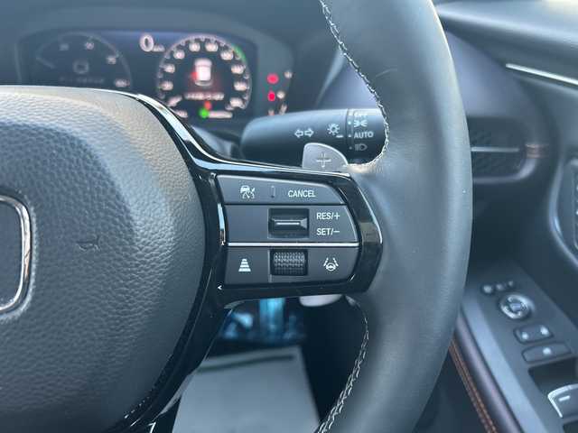 ホンダ ＺＲ－Ｖ ハイブリッド e:HEV Z 東京都 2024(令6)年 0.7万km クリスタルブラックパール ワンオーナー/Honda SENSING/・衝突軽減ブレーキ/・先行車発進お知らせ機能/・歩行者事故低減ステアリング/・路外逸脱抑制機能/・標識認識機能/・渋滞追従機能付アダプティブクルーズコントロール/・車線維持支援システム/・トラフィックジャムアシスト/・ブラインドスポットインフォメーション/・誤発進抑制機能/・後方誤発進抑制機能/・近距離衝突軽減ブレーキ/・パーキングセンサーシステム/・後退出庫サポート（タイプ別設定）/・オートハイビーム/・アダプティブドライビングビーム（タイプ別設定）/レーンアシスト/マルチビューカメラシステム/バックカメラ/Honda CONNECTディスプレー/・Bluetooth/TV/USB/Apple CarPlay/Android Auto/BOSEプレミアムサウンドシステム/盗難防止装置/衝突被害軽減システム/横滑り防止装置/ダウンヒルアシストコントロール/コーナーセンサー/純正18インチアルミホイール/電動リアゲート/パワーシート/シートヒーター/ワイヤレス充電器/ETC/取扱説明書/保証書/スペアキー1本