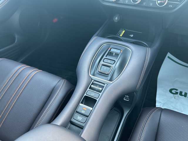 ホンダ ＺＲ－Ｖ ハイブリッド e:HEV Z 東京都 2024(令6)年 0.7万km クリスタルブラックパール ワンオーナー/Honda SENSING/・衝突軽減ブレーキ/・先行車発進お知らせ機能/・歩行者事故低減ステアリング/・路外逸脱抑制機能/・標識認識機能/・渋滞追従機能付アダプティブクルーズコントロール/・車線維持支援システム/・トラフィックジャムアシスト/・ブラインドスポットインフォメーション/・誤発進抑制機能/・後方誤発進抑制機能/・近距離衝突軽減ブレーキ/・パーキングセンサーシステム/・後退出庫サポート（タイプ別設定）/・オートハイビーム/・アダプティブドライビングビーム（タイプ別設定）/レーンアシスト/マルチビューカメラシステム/バックカメラ/Honda CONNECTディスプレー/・Bluetooth/TV/USB/Apple CarPlay/Android Auto/BOSEプレミアムサウンドシステム/盗難防止装置/衝突被害軽減システム/横滑り防止装置/ダウンヒルアシストコントロール/コーナーセンサー/純正18インチアルミホイール/電動リアゲート/パワーシート/シートヒーター/ワイヤレス充電器/ETC/取扱説明書/保証書/スペアキー1本