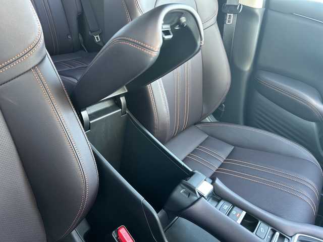 ホンダ ＺＲ－Ｖ ハイブリッド e:HEV Z 東京都 2024(令6)年 0.7万km クリスタルブラックパール ワンオーナー/Honda SENSING/・衝突軽減ブレーキ/・先行車発進お知らせ機能/・歩行者事故低減ステアリング/・路外逸脱抑制機能/・標識認識機能/・渋滞追従機能付アダプティブクルーズコントロール/・車線維持支援システム/・トラフィックジャムアシスト/・ブラインドスポットインフォメーション/・誤発進抑制機能/・後方誤発進抑制機能/・近距離衝突軽減ブレーキ/・パーキングセンサーシステム/・後退出庫サポート（タイプ別設定）/・オートハイビーム/・アダプティブドライビングビーム（タイプ別設定）/レーンアシスト/マルチビューカメラシステム/バックカメラ/Honda CONNECTディスプレー/・Bluetooth/TV/USB/Apple CarPlay/Android Auto/BOSEプレミアムサウンドシステム/盗難防止装置/衝突被害軽減システム/横滑り防止装置/ダウンヒルアシストコントロール/コーナーセンサー/純正18インチアルミホイール/電動リアゲート/パワーシート/シートヒーター/ワイヤレス充電器/ETC/取扱説明書/保証書/スペアキー1本