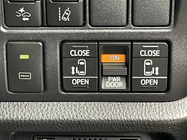 トヨタ ヴォクシー ZS 煌Ⅱ 埼玉県 2019(令1)年 4.7万km ブラッキッシュアゲハガラスフレーク ＴＲＤエアロ　純正ナビ　バックカメラ　ビルトインＥＴＣ２．０　クルーズコントロール　セーフティセンス　両側パワースライドドア　純正アルミホイール　スマートキー　オートハイビーム　ＬＥＤヘッドライト