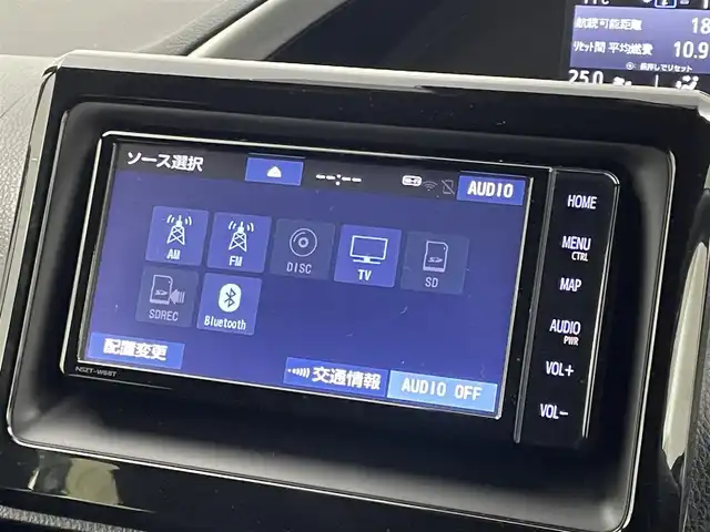 トヨタ ヴォクシー ZS 煌Ⅱ 埼玉県 2019(令1)年 4.7万km ブラッキッシュアゲハガラスフレーク ＴＲＤエアロ　純正ナビ　バックカメラ　ビルトインＥＴＣ２．０　クルーズコントロール　セーフティセンス　両側パワースライドドア　純正アルミホイール　スマートキー　オートハイビーム　ＬＥＤヘッドライト