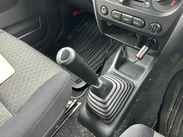 スズキ ジムニー XC 道央・札幌 2010(平22)年 6.2万km ノクターンブルーパール ４WD/社外SDナビ/AM/FM/CD/DVD/BT/フルセグ/社外ドライブレコーダー/ドアミラーヒーター/ヘッドライトレベライザー/電格ミラー/momoステアリング/フォグランプ/リフトアップ/純正フロアマット