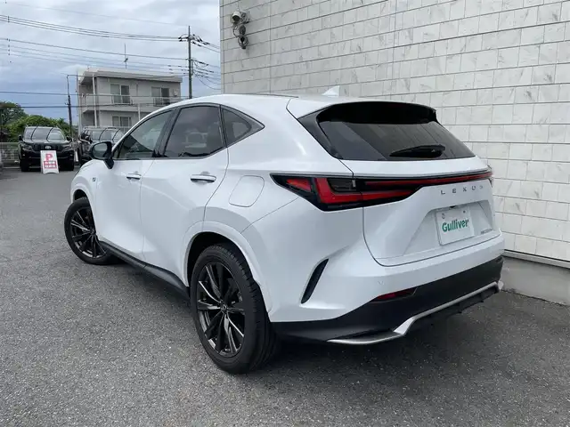 レクサス ＮＸ 350h Fスポーツ 埼玉県 2022(令4)年 2万km ホワイトノーヴァガラスフレーク 外部検査済み