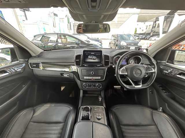 メルセデス・ベンツ ＧＬＥ３５０ｄ 京都府 2016(平28)年 8.1万km オブシディアンブラック  純正ナビ/　・フルセグTV/　・BTオーディオ/　・CD/DVD/　・全方位カメラ/ MOPサンルーフ/ 衝突軽減ブレーキ/ ステアリングアシスト/ レーンキープアシスト/ BSM/ ヒルディセントアシスト/ レザーシート/ 前席メモリ付きパワーシート/ シートヒーター/ ハーマンカードンサウンドシステム/ パークトロニック/ ルーフレール/ サイドステップ/ 純正フロアマット/ ドライブレコーダー/ 社外21インチアルミホイール/ LEDヘッドライト