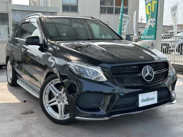 メルセデス・ベンツ ＧＬＥ３５０ｄ 京都府 2016(平28)年 8.1万km オブシディアンブラック  純正ナビ/　・フルセグTV/　・BTオーディオ/　・CD/DVD/　・全方位カメラ/ MOPサンルーフ/ 衝突軽減ブレーキ/ ステアリングアシスト/ レーンキープアシスト/ BSM/ ヒルディセントアシスト/ レザーシート/ 前席メモリ付きパワーシート/ シートヒーター/ ハーマンカードンサウンドシステム/ パークトロニック/ ルーフレール/ サイドステップ/ 純正フロアマット/ ドライブレコーダー/ 社外21インチアルミホイール/ LEDヘッドライト