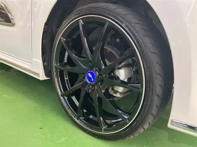 ダイハツ タント カスタム RS 神奈川県 2023(令5)年 4.6万km ブラックマイカメタリック/シャイニングホワイトパール ターボ/スマートアシスト/・衝突回避支援ブレーキ/・衝突警報機能/・ブレーキ制御付誤発進抑制機能/・車線逸脱警報機能/・車線逸脱抑制制御機能/・路側逸脱警報機能/・ふらつき機能/・先行車発進お知らせ機能/・標識認識機能/・アダプティブドライビングビーム/・コーナーセンサー/パノラマモニター/両側パワースライドドア/純正メモリーナビ/・フルセグTV/・CD/DVD再生/・BT接続/ETC/電動パーキング/・オートブレーキホールド/ハーフレザーシート/・前席シートヒーター/・後席用シートバックテーブル/レザーステアリング/・ステアリモコン/後席ロールアップサンシェード/ISOFIX/アイドリングストップ/プッシュスタート/スマートキー×2個/社外17インチアルミホイール/LEDヘッドライト/LEDフォグランプ/純正ドアバイザー/純正フロアマット/車両保証書/車両取説/ナビ取説/純正アルミホイール/スタッドレス付き車載