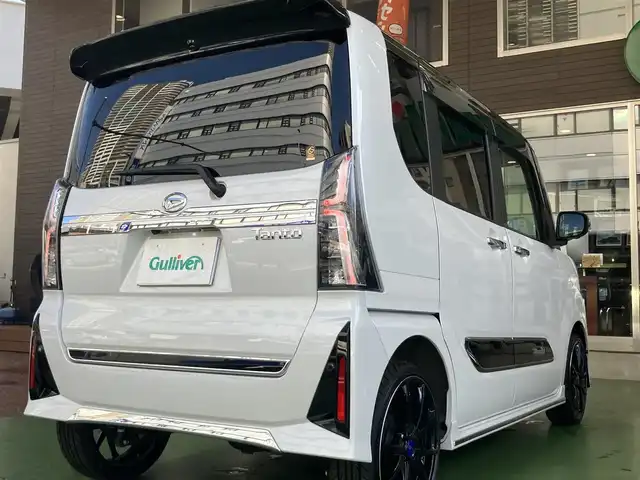 ダイハツ タント カスタム RS 神奈川県 2023(令5)年 4.6万km ブラックマイカメタリック/シャイニングホワイトパール ターボ/スマートアシスト/・衝突回避支援ブレーキ/・衝突警報機能/・ブレーキ制御付誤発進抑制機能/・車線逸脱警報機能/・車線逸脱抑制制御機能/・路側逸脱警報機能/・ふらつき機能/・先行車発進お知らせ機能/・標識認識機能/・アダプティブドライビングビーム/・コーナーセンサー/パノラマモニター/両側パワースライドドア/純正メモリーナビ/・フルセグTV/・CD/DVD再生/・BT接続/ETC/電動パーキング/・オートブレーキホールド/ハーフレザーシート/・前席シートヒーター/・後席用シートバックテーブル/レザーステアリング/・ステアリモコン/後席ロールアップサンシェード/ISOFIX/アイドリングストップ/プッシュスタート/スマートキー×2個/社外17インチアルミホイール/LEDヘッドライト/LEDフォグランプ/純正ドアバイザー/純正フロアマット/車両保証書/車両取説/ナビ取説/純正アルミホイール/スタッドレス付き車載
