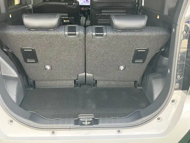 ダイハツ タント カスタム RS 神奈川県 2023(令5)年 4.6万km ブラックマイカメタリック/シャイニングホワイトパール ターボ/スマートアシスト/・衝突回避支援ブレーキ/・衝突警報機能/・ブレーキ制御付誤発進抑制機能/・車線逸脱警報機能/・車線逸脱抑制制御機能/・路側逸脱警報機能/・ふらつき機能/・先行車発進お知らせ機能/・標識認識機能/・アダプティブドライビングビーム/・コーナーセンサー/パノラマモニター/両側パワースライドドア/純正メモリーナビ/・フルセグTV/・CD/DVD再生/・BT接続/ETC/電動パーキング/・オートブレーキホールド/ハーフレザーシート/・前席シートヒーター/・後席用シートバックテーブル/レザーステアリング/・ステアリモコン/後席ロールアップサンシェード/ISOFIX/アイドリングストップ/プッシュスタート/スマートキー×2個/社外17インチアルミホイール/LEDヘッドライト/LEDフォグランプ/純正ドアバイザー/純正フロアマット/車両保証書/車両取説/ナビ取説/純正アルミホイール/スタッドレス付き車載