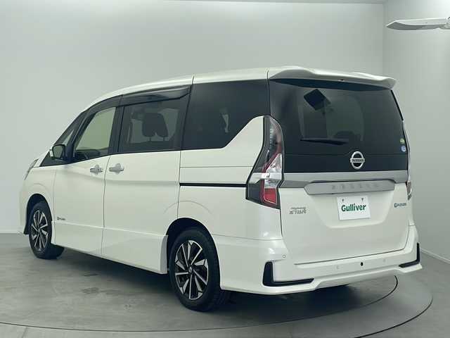 日産 セレナ e－パワー ハイウェイスター V 大阪府 2021(令3)年 3.2万km ブリリアントホワイトパール 純正ナビ/・フルセグTV/・Bluetooth/・CD/・HDMI/後席フリップダウンモニター/デジタルインナーミラー/両側パワースライドドア/プロパイロット/セーフティパックA/全方位カメラ/ブラインドスポットモニター/フロント＆バックソナー/追従クルーズコントロール/リアサーキュレーター/ステアリングヒーター/シートヒーター/カーテンエアバック
