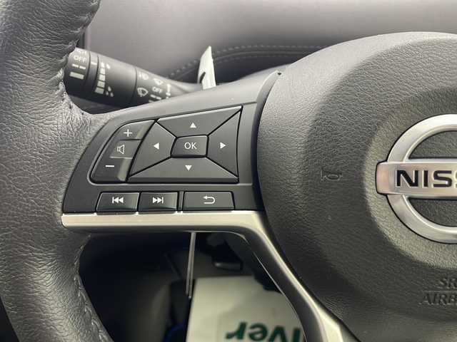 日産 セレナ e－パワー ハイウェイスター V 大阪府 2021(令3)年 3.2万km ブリリアントホワイトパール 純正ナビ/・フルセグTV/・Bluetooth/・CD/・HDMI/後席フリップダウンモニター/デジタルインナーミラー/両側パワースライドドア/プロパイロット/セーフティパックA/全方位カメラ/ブラインドスポットモニター/フロント＆バックソナー/追従クルーズコントロール/リアサーキュレーター/ステアリングヒーター/シートヒーター/カーテンエアバック