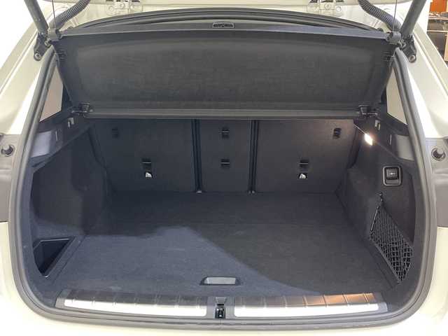 ＢＭＷ Ｘ１ xDrive 18d xライン 愛媛県 2022(令4)年 5.9万km アルピンホワイトⅢ 純正ナビ/Bluetooth/フルセグ/USB/バックカメラ/レーダークルーズコントロール/衝突被害軽減ブレーキ/レーンキープアシスト/前後コーナーセンサー/LEDヘッドライト/オートライト/ドライブレコーダー/ETC/電動リアゲート/ハーフレザー/パワーシート/ルーフレール/純正18インチアルミ/純正フロアマット