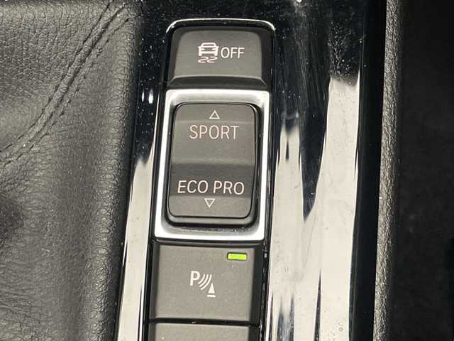 ＢＭＷ Ｘ１ xDrive 18d xライン 愛媛県 2022(令4)年 5.9万km アルピンホワイトⅢ 純正ナビ/Bluetooth/フルセグ/USB/バックカメラ/レーダークルーズコントロール/衝突被害軽減ブレーキ/レーンキープアシスト/前後コーナーセンサー/LEDヘッドライト/オートライト/ドライブレコーダー/ETC/電動リアゲート/ハーフレザー/パワーシート/ルーフレール/純正18インチアルミ/純正フロアマット