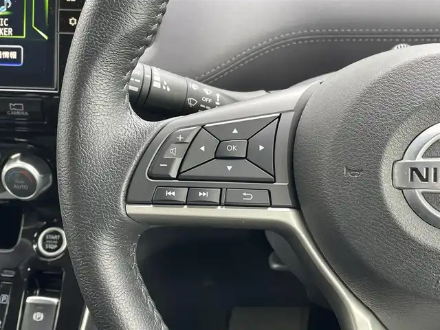 日産 セレナ ハイウェイスター V 東京都 2020(令2)年 4.9万km ブリリアントホワイトパール アラウンドビューモニター　/純正１０インチナビ　/・Ｂｌｕｅｔｏｏｔｈ　/・フルセグ　/・Ｂｌｕ－ｒａｙ　/プロパイロット　/ブラインドスポットモニター　/エマージェンシーブレーキ　/ＬＥＤヘッドライト