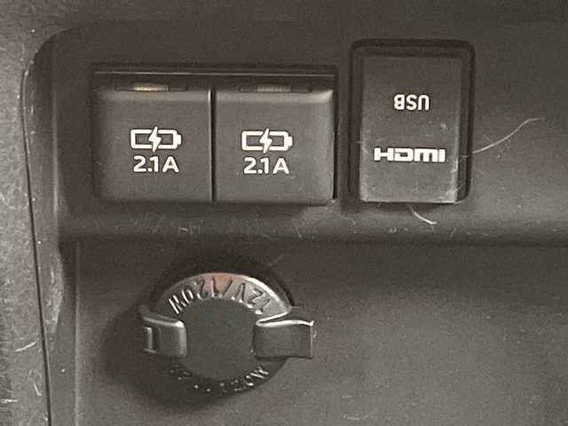 トヨタ ヴォクシー ZS GRスポーツ 山口県 2018(平30)年 8.1万km ブラック 社外ナビ/CD/DVD/SD/BT/FM/AM/バックカメラ/フルセグTV/ETC/クルーズコントロール/前方ドライブレコーダー/両側パワースライドドア/衝突軽減ブレ―キ/レーンアシスト/オートライト/オートマチックハイビーム/電動格納ミラー/純正フロアマット