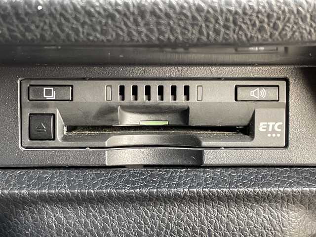 トヨタ ヴォクシー ZS GRスポーツ 山口県 2018(平30)年 8.1万km ブラック 社外ナビ/CD/DVD/SD/BT/FM/AM/バックカメラ/フルセグTV/ETC/クルーズコントロール/前方ドライブレコーダー/両側パワースライドドア/衝突軽減ブレ―キ/レーンアシスト/オートライト/オートマチックハイビーム/電動格納ミラー/純正フロアマット