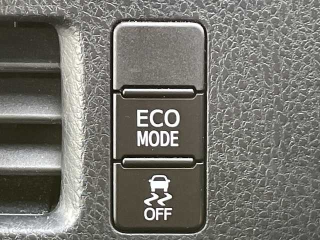 トヨタ ヴォクシー ZS GRスポーツ 山口県 2018(平30)年 8.1万km ブラック 社外ナビ/CD/DVD/SD/BT/FM/AM/バックカメラ/フルセグTV/ETC/クルーズコントロール/前方ドライブレコーダー/両側パワースライドドア/衝突軽減ブレ―キ/レーンアシスト/オートライト/オートマチックハイビーム/電動格納ミラー/純正フロアマット