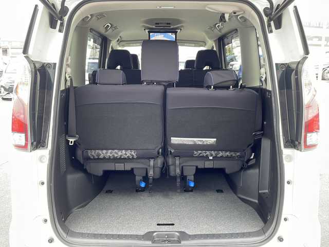 日産 セレナ ハイウェイスター Vセレクション 徳島県 2018(平30)年 5.6万km ブリリアントホワイトパール アルパイン11インチナビ【EX11Z】/ALPINEフリップダウンモニター/アラウンドビューモニター/両側パワースライドドア/デジタルインナーミラー/プロパイロット/クリアランスソナー/オートブレーキホールド/ETC2.0/ドライブレコーダー/純正AW/純正フロアマット/ドアバイザー/プッシュスタート/スマートキー