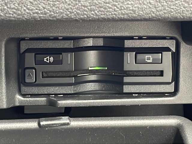 日産 セレナ ハイウェイスター Vセレクション 徳島県 2018(平30)年 5.6万km ブリリアントホワイトパール アルパイン11インチナビ【EX11Z】/ALPINEフリップダウンモニター/アラウンドビューモニター/両側パワースライドドア/デジタルインナーミラー/プロパイロット/クリアランスソナー/オートブレーキホールド/ETC2.0/ドライブレコーダー/純正AW/純正フロアマット/ドアバイザー/プッシュスタート/スマートキー