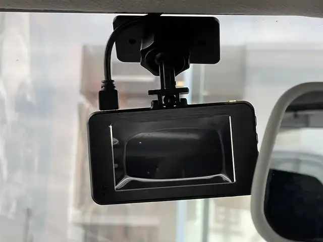 スズキ ワゴンＲ HYBRID FX 鹿児島県 2017(平29)年 1.8万km サニーイエローM 純正CDオーディオ/AUX接続可/前方ドライブレコーダー/運転席シートヒーター/衝突軽減ブレーキ/レーンキープアシスト/オートエアコン/HUD/電動格納ミラー/純正ドアバイザー/ライトレベライザー/純正フロアマット/プッシュスタート/スマートキー/新車時保証書/取扱説明書