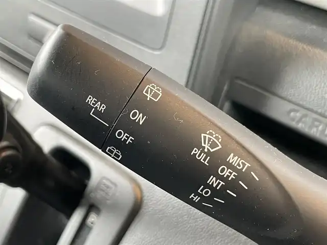 スズキ ワゴンＲ HYBRID FX 鹿児島県 2017(平29)年 1.8万km サニーイエローM 純正CDオーディオ/AUX接続可/前方ドライブレコーダー/運転席シートヒーター/衝突軽減ブレーキ/レーンキープアシスト/オートエアコン/HUD/電動格納ミラー/純正ドアバイザー/ライトレベライザー/純正フロアマット/プッシュスタート/スマートキー/新車時保証書/取扱説明書