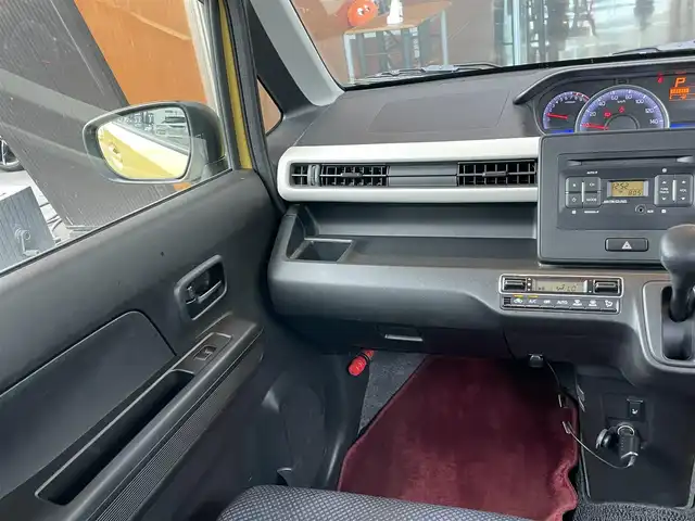 スズキ ワゴンＲ HYBRID FX 鹿児島県 2017(平29)年 1.8万km サニーイエローM 純正CDオーディオ/AUX接続可/前方ドライブレコーダー/運転席シートヒーター/衝突軽減ブレーキ/レーンキープアシスト/オートエアコン/HUD/電動格納ミラー/純正ドアバイザー/ライトレベライザー/純正フロアマット/プッシュスタート/スマートキー/新車時保証書/取扱説明書