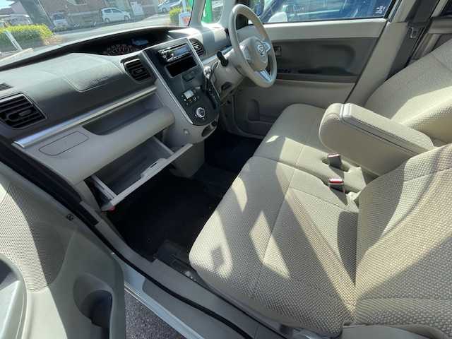 ダイハツ タント G 静岡県 2015(平27)年 5万km パールホワイトⅢ 片側パワースライドドア/ETC/アイドリングストップ/純正フロアマット/純正14インチアルミホイール/オートエアコン/プッシュスタート/ドアバイザー/取説説明書・記録簿・保証書/スマートキー/スペアキー/パワーウィンドウ