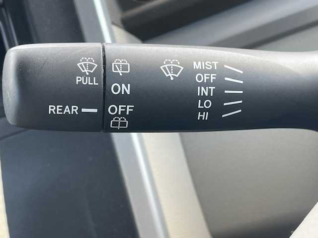 ダイハツ タント G 静岡県 2015(平27)年 5万km パールホワイトⅢ 片側パワースライドドア/ETC/アイドリングストップ/純正フロアマット/純正14インチアルミホイール/オートエアコン/プッシュスタート/ドアバイザー/取説説明書・記録簿・保証書/スマートキー/スペアキー/パワーウィンドウ