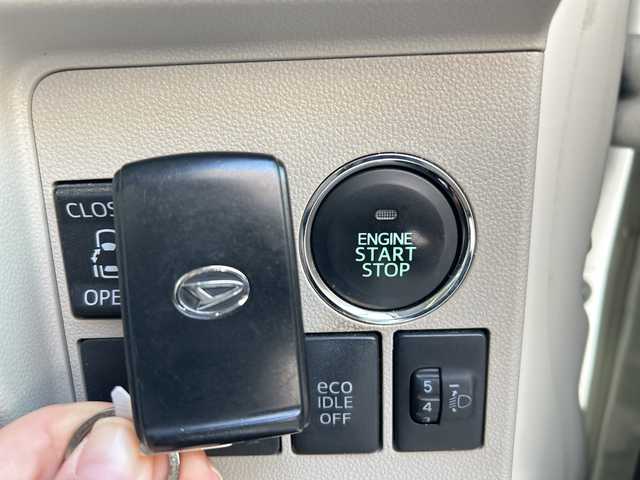 ダイハツ タント G 埼玉県 2015(平27)年 5万km パールホワイトⅢ (株)IDOMが運営する【じしゃロン熊谷店】の自社ローン対象車両になります。こちらは現金ご利用時の価格です。自社ローンご希望の方は別途その旨お申付け下さい。/KENWOOD製社外オーディオ　U393/　CD/USB/AUX/両側パワースライドドア/ETC/アイドリングストップ/純正フロアマット/純正14インチアルミホイール/プッシュスタート/スマートキー