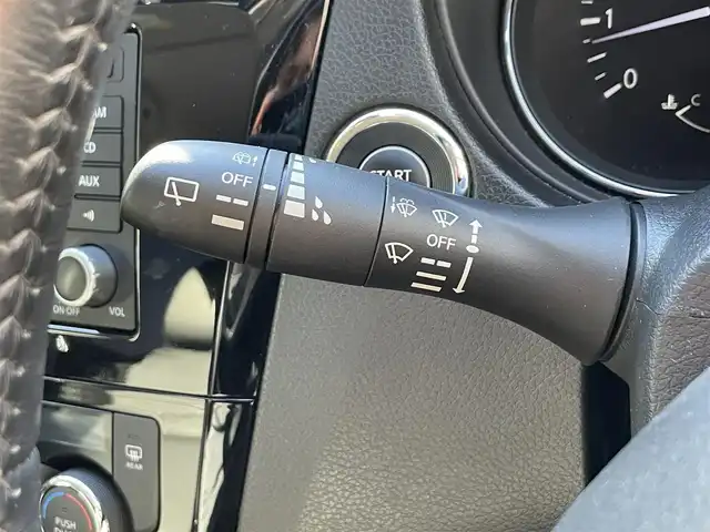 日産 エクストレイル 20X エマージェンシーブレーキ 滋賀県 2015(平27)年 3.8万km ブリリアントホワイトパール オーディオ/シートヒーター/コーナーセンサー/合皮シート/ドライブレコーダー/プッシュスタート/スマートキー/純正アルミホイール