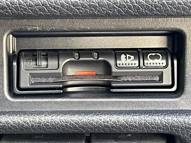 日産 エクストレイル 20X エマージェンシーブレーキ 滋賀県 2015(平27)年 3.8万km ブリリアントホワイトパール オーディオ/シートヒーター/コーナーセンサー/合皮シート/ドライブレコーダー/プッシュスタート/スマートキー/純正アルミホイール