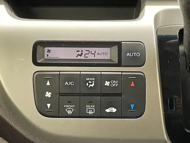 ホンダ Ｎ ＷＧＮ カスタム G Lパッケージ 長崎県 2016(平28)年 4.6万km プレミアムホワイトパールⅡ Gathersナビ（VXM-164VFi）/・フルセグTV　CD/DVD/SD/Bluetooth　/プッシュスタート　/ステアリングスイッチ　/クルーズコントロール　/バックカメラ/横滑り防止/ECONスイッチ/ETC/スマートキー/スペアキー/電動格納ミラー/純正フロアマット/純正14インチAW