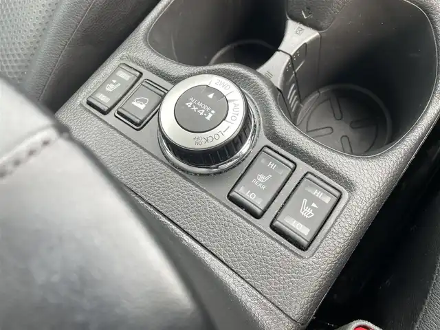 日産 エクストレイル ハイブリッド 20Xi 青森県 2018(平30)年 6.8万km ダイヤモンドブラック 純正ナビ/ETC/パワーバックドア/プロパイロット/アラウンドビューモニター/純正フロアマット/オートライト/前席・後席シートヒーター